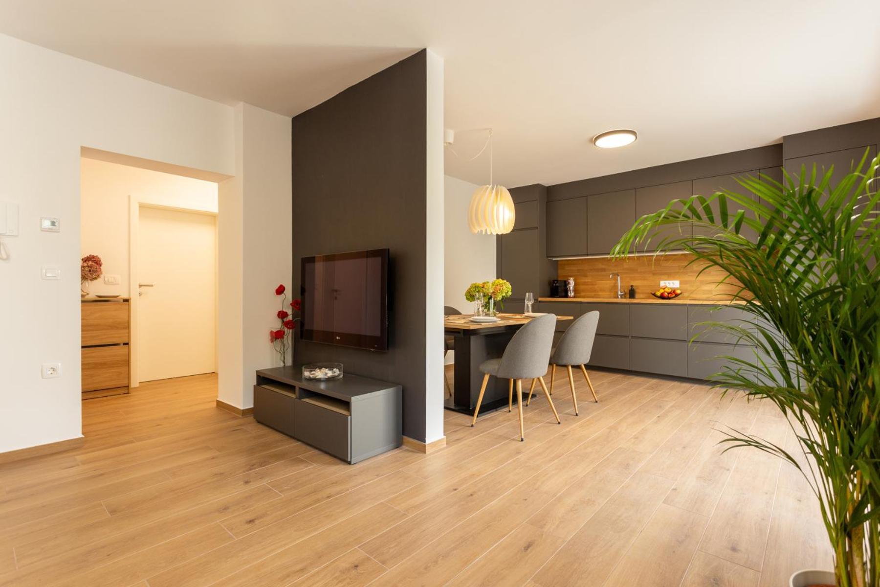 Apartmaji Klavdija Lubiana Esterno foto